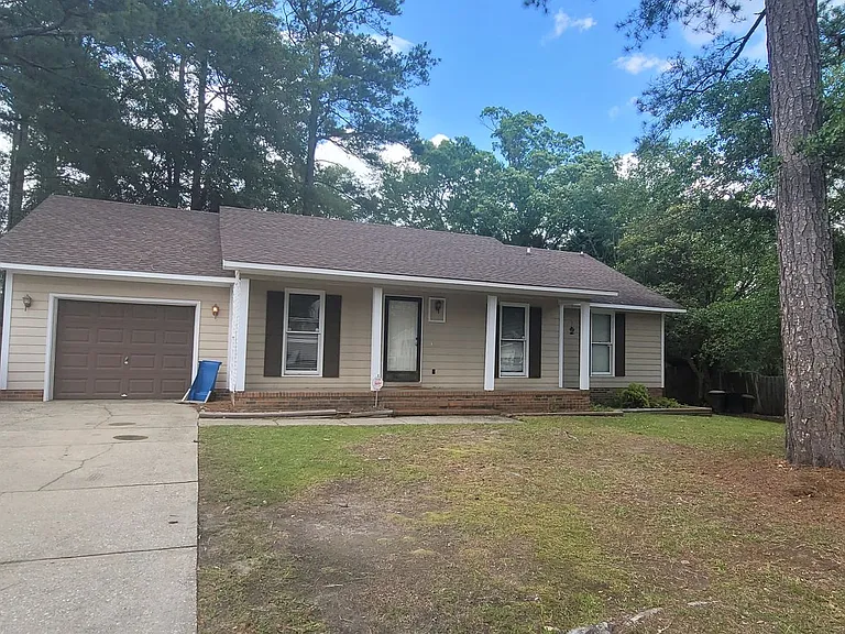 6978 Melbourne Dr — Photo 1
