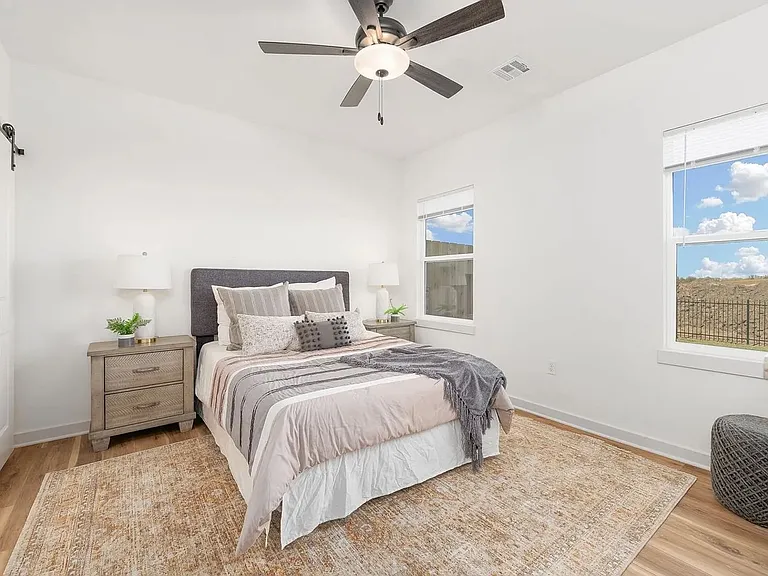 2412 W Elk Ridge Ave — Photo 10