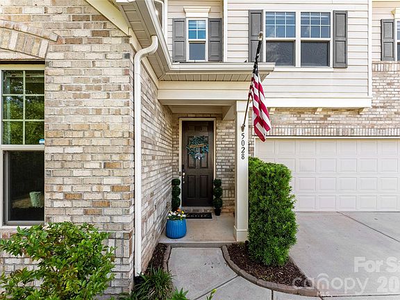 2nd image of 5028 Whitemarsh Ct