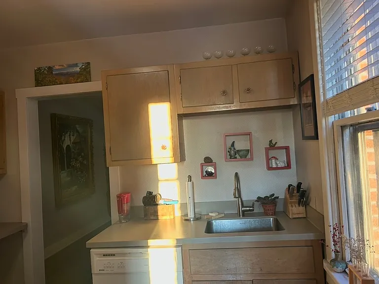 533 S Braddock Ave — Photo 7