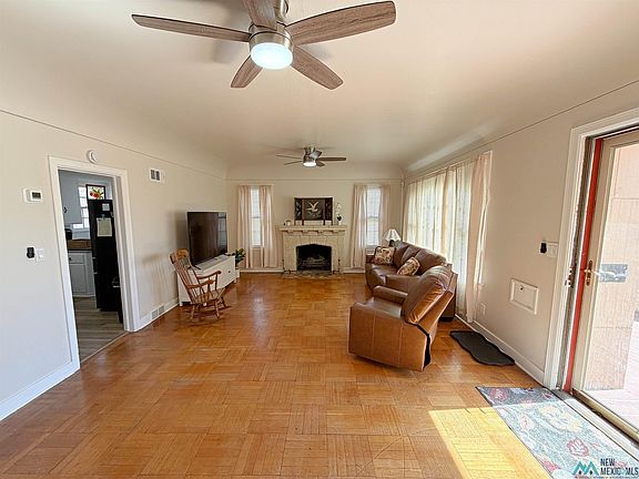 5th image of 21 Riverside Dr