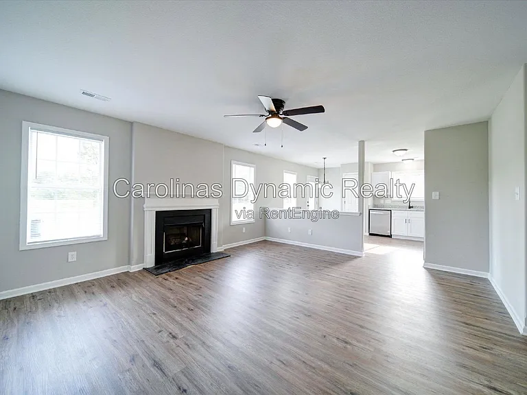 3702 Cardinal Bluff Ln — Photo 12