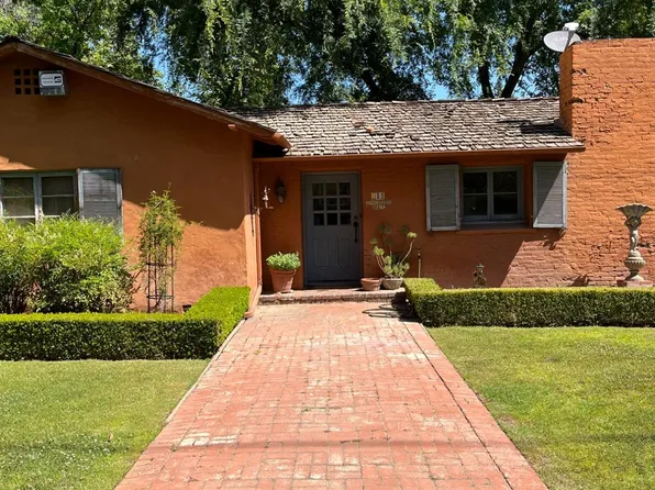 511 E Sussex Way, Fresno, CA 93704