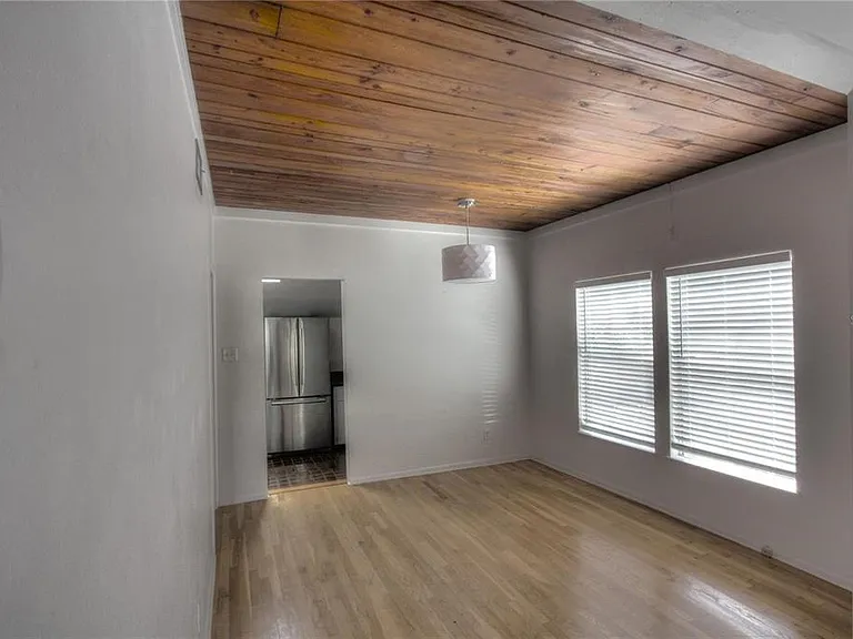 303 S Osprey Ave #303 — Photo 3