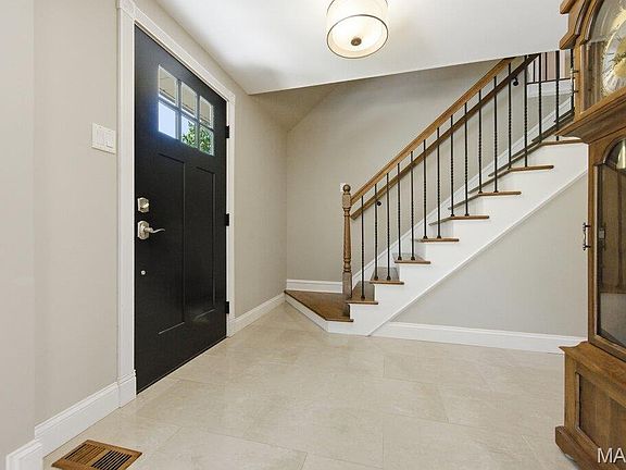 3rd image of 6355 Franks Rd