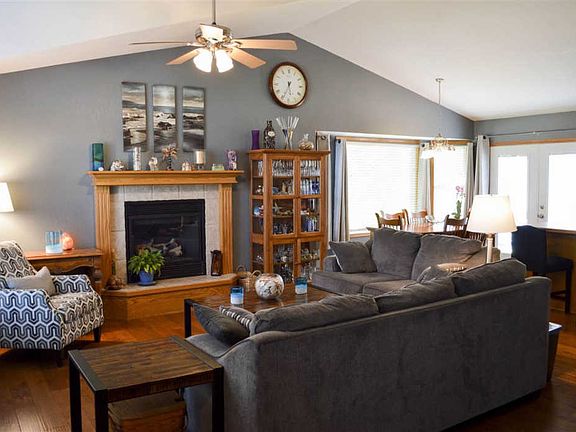 4th image of 2801 N Rushwood Dr