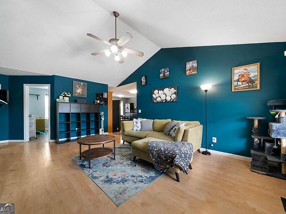 5th image of 366 Pathfinder Cir SE