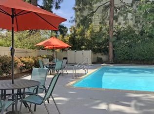 11138 Aqua Vista St #9A, North Hollywood, CA 91602