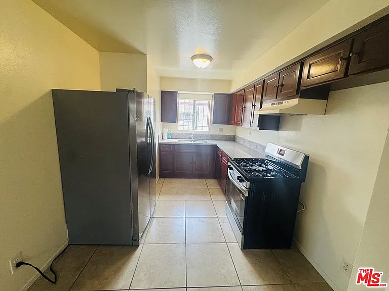 9715 S Broadway #1 — Photo 14