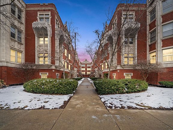 3rd image of 210 N Oak Park Ave #Gg