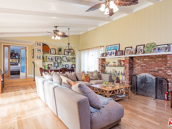 5th image of 5167 Ocean View Blvd