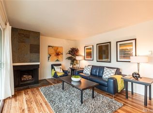 430 Bellevue Way SE APT 201, Bellevue, WA 98004