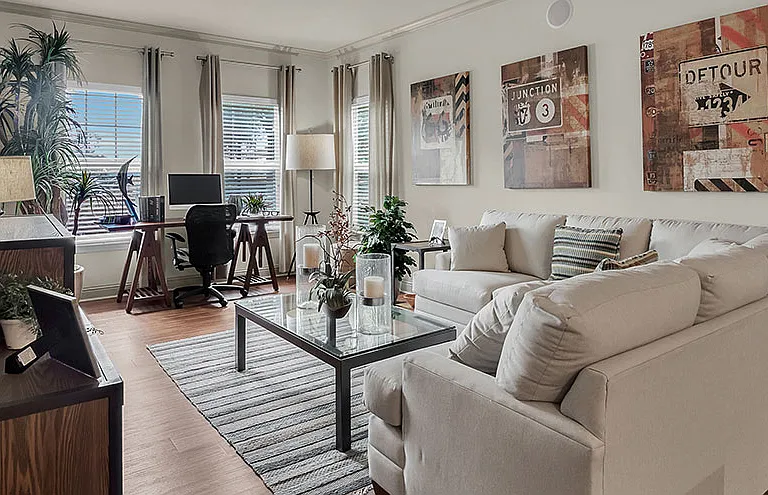 Andros Isles Apartments — Photo 10