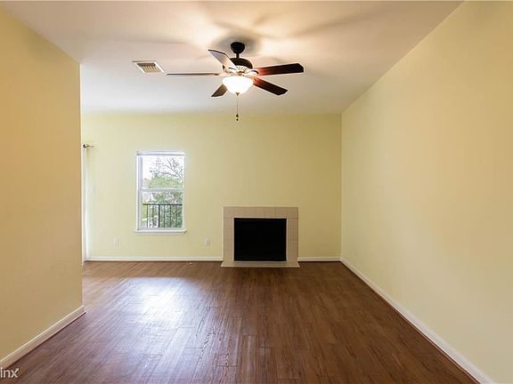 4th image of 12166 Metric Blvd APT 358