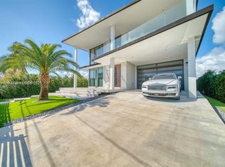 7520 W Treasure Dr #0, Miami Beach, FL 33141