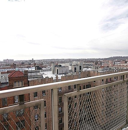 5th image of 65 E 19th St APT 10C