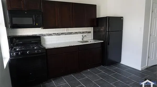 1 bed, $1,699 — Photo 2