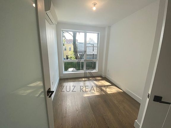 5th image of 411 Rogers Ave #2D