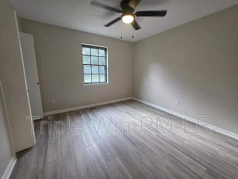 12320 Shawnee Forest Dr — Photo 20