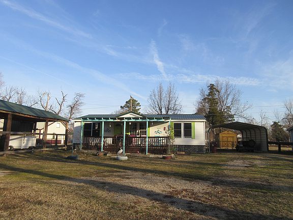 2nd image of 223 E Elm Ave