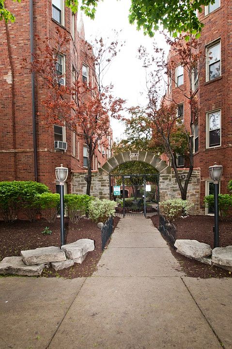 1st image of 4130 N Kedvale Ave APT 108