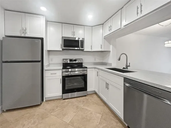 7173 Orange Drive #103B, Davie, FL 33314