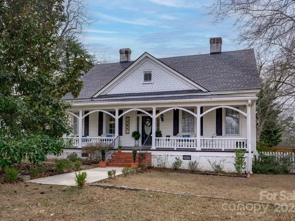 201 Frazier St, Winnsboro, SC 29180