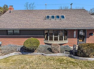 8600 Cardwell St, Westland, MI 48185