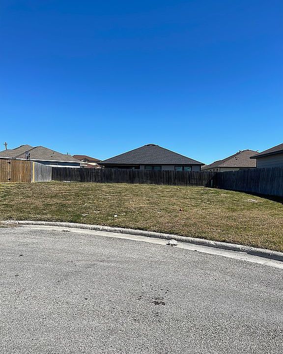 2nd image of 7210 Lake Bliss Cir