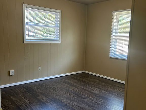 5th image of 8825 Country Club Rd #0