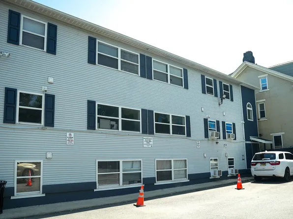 504 Broadway, 504 Broadway Ave #7-R, Bethlehem, PA 18015