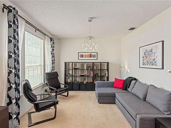 4th image of 5909 Carroll Dr