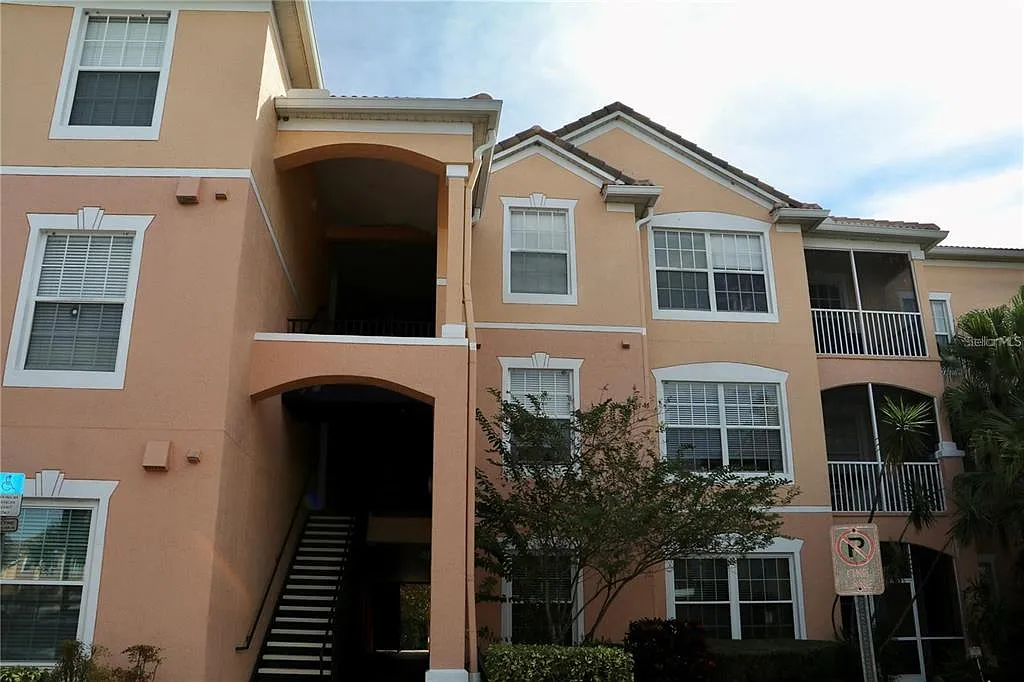 Building Photo - 13548 Turtle Marsh Loop #413