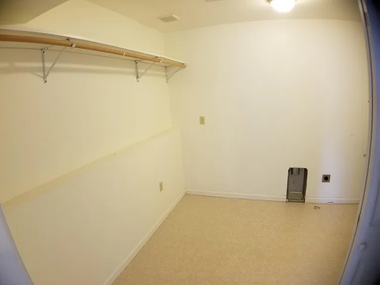 619 N Sargent Rd — Photo 21