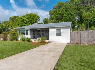 516 SE Alamanda Way, Stuart, FL 34996