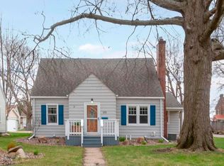 131 Rosebud Ave, Waterloo, IA 50701