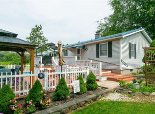 313 Ridley Rd, Newark, NY 14513