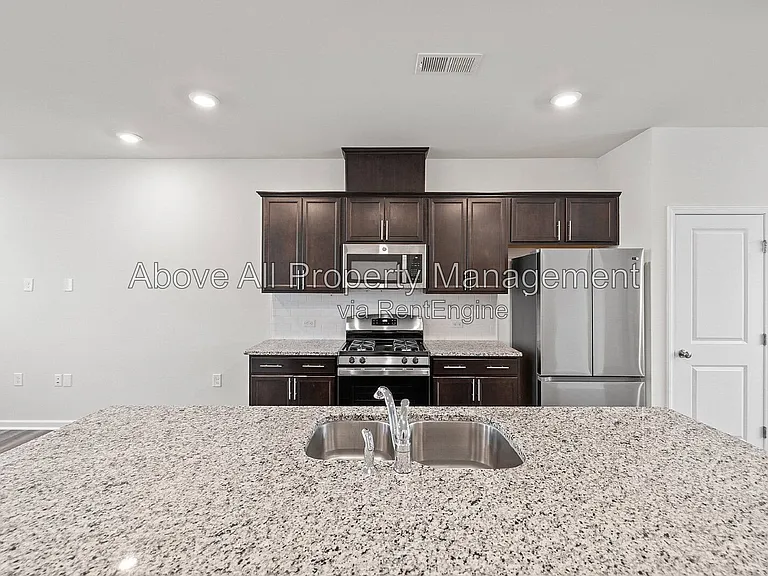 1035 Shoreside Dr — Photo 19