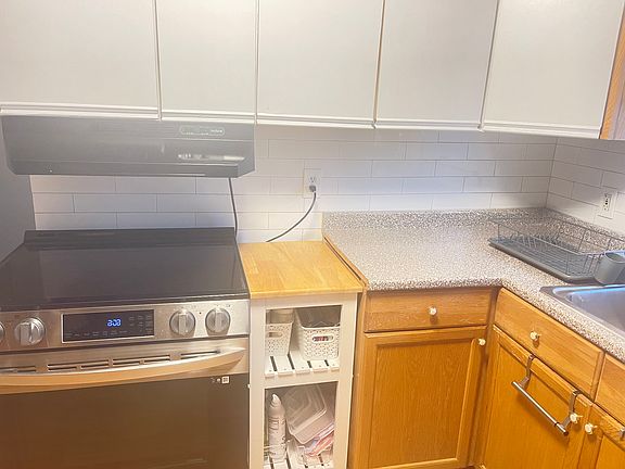 4th image of 2793 Beltagh Ave #1