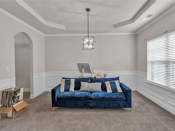 5th image of 4247 Savannah Trce