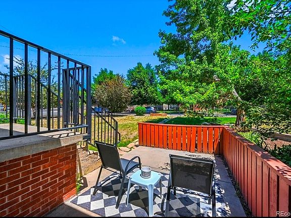 3rd image of 3286 W Fairview Place