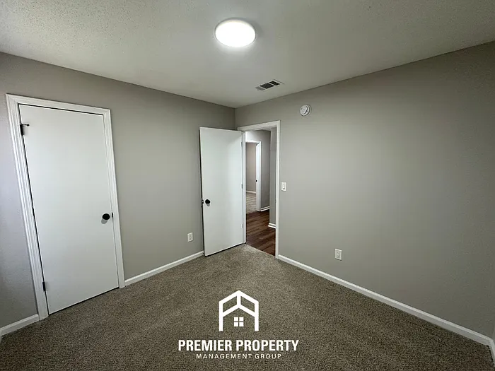 6471 Copper Valley Dr S — Photo 15