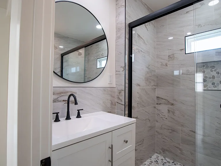 6352 Holabird St — Photo 15