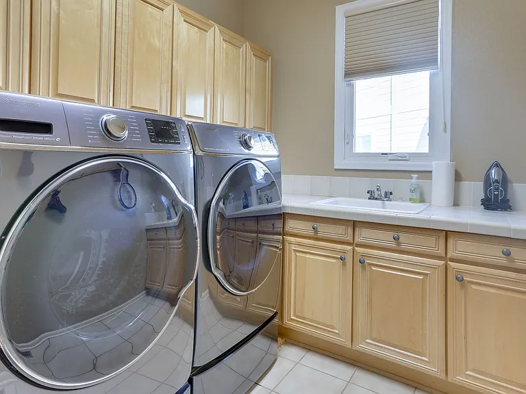 Laundry Room Cabinet