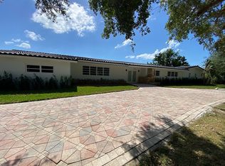 12841 SW 64th Ct, Pinecrest, FL 33156
