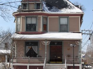 115 S Euclid Ave, Oak Park, IL 60302