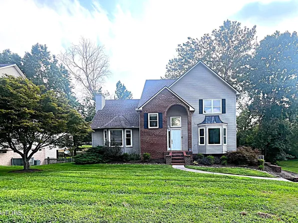 1844 Pinestraw Ln, Knoxville, TN 37932