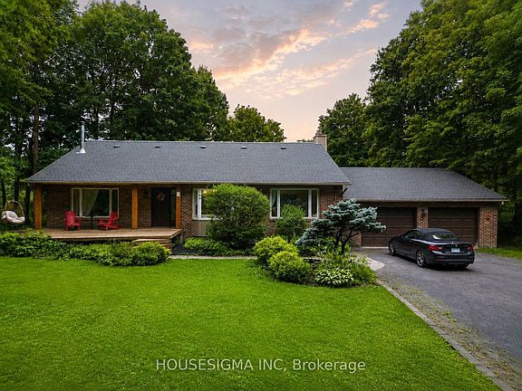 2nd image of 1437 Huntmar Dr