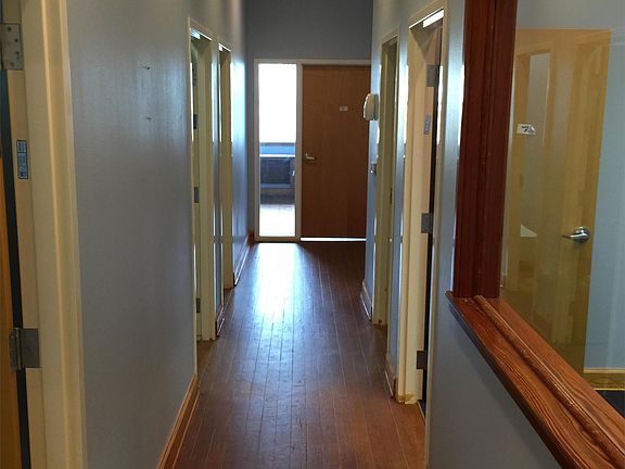 2nd image of 290 9th St N Ste 202