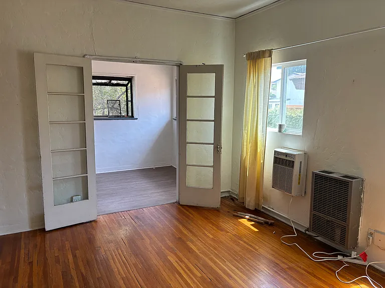 3521 Bellevue Ave — Photo 4